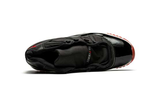 Air Jordan 11 “Bred,” Player Exclusive Sneaker - фото 5