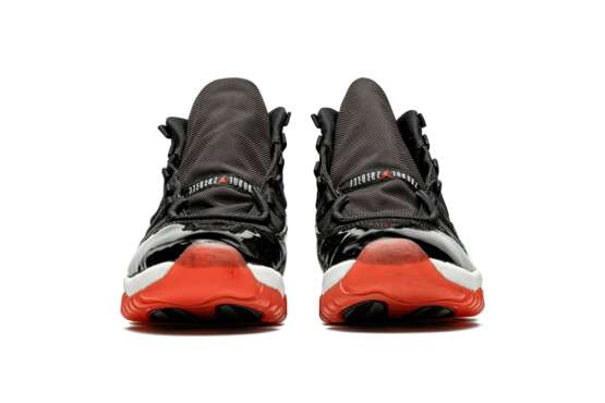 Air Jordan 11 “Bred,” Player Exclusive Sneaker - фото 13