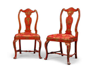 A PAIR OF NORTH EUROPEAN RED AND GILT JAPANNED SIDE CHAIRS