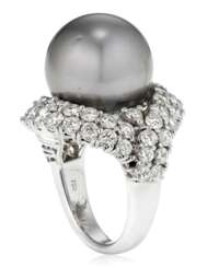 CULTURED PEARL AND DIAMOND RING