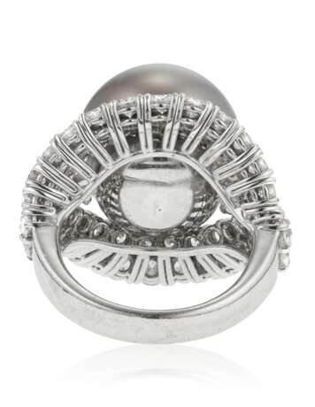 CULTURED PEARL AND DIAMOND RING - Foto 3