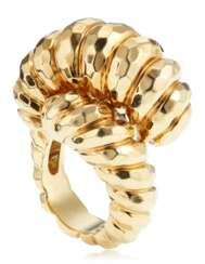 HENRY DUNAY GOLD RING