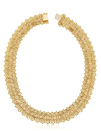 GOLD AND DIAMOND NECKLACE - фото 3