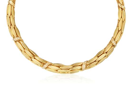 Lalaounis. ILIAS LALAOUNIS GOLD AND DIAMOND NECKLACE - фото 1