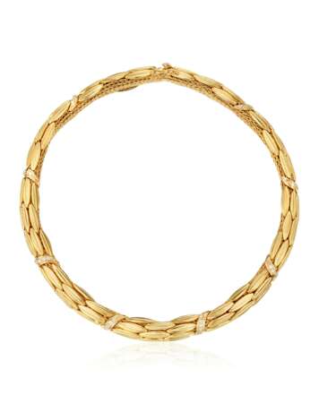 Lalaounis. ILIAS LALAOUNIS GOLD AND DIAMOND NECKLACE - фото 2