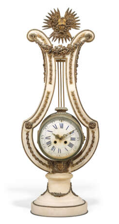 A FRENCH ORMOLU-MOUNTED WHITE MARBLE LYRE CLOCK - фото 1