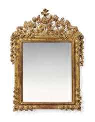 AN ITALIAN GILTWOOD PICTURE FRAME MIRROR