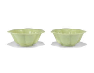 A PAIR OF CHINESE OPAQUE PALE GREENISH-WHITE GLASS BOWLS