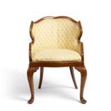 PAIR OF NORTH EUROPEAN FRUITWOOD CHAIRS - фото 2