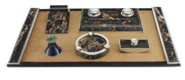 AN AMERICAN SILVER MOUNTED MARBLE DESK SET