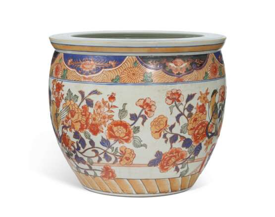 CHINESE PORCELAIN JARDINIERE - Foto 2