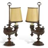 PAIR OF GERMAN PATINATED BRONZE OIL LAMPS - photo 2