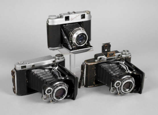 Drei Fotoapparate - photo 1