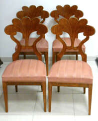 Vier Stühle im Biedermeier - Stil