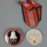 Zwei Auszeichnungen Olympia 1936 - Foto 1