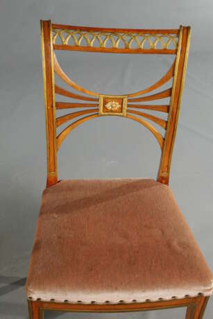 Sechs klassizistische Stühle  - photo 4