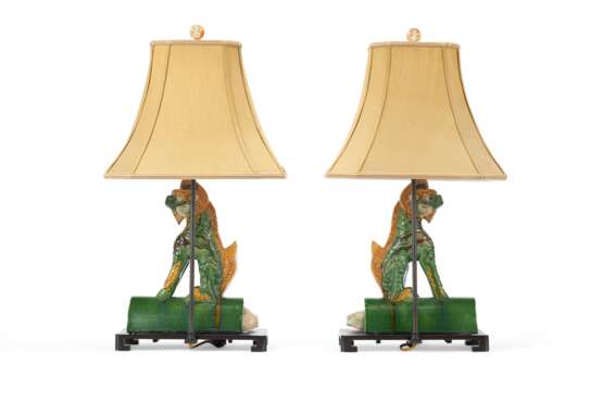 TWO PAIRS OF CHINESE LAMPS - photo 5