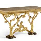A PAIR OF ITALIAN GILTWOOD CONSOLES TABLES - photo 4