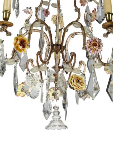 A CONTINENTAL SILVERED AND CUT-GLASS AND PORCELAIN FIVE-LIGHT CHANDELIER - photo 3