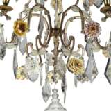 A CONTINENTAL SILVERED AND CUT-GLASS AND PORCELAIN FIVE-LIGHT CHANDELIER - фото 3