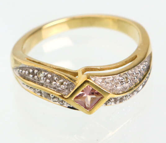 Kaiserlicher Topas Ring mit weißen Saphiren - Gelbgold 375 - photo 1