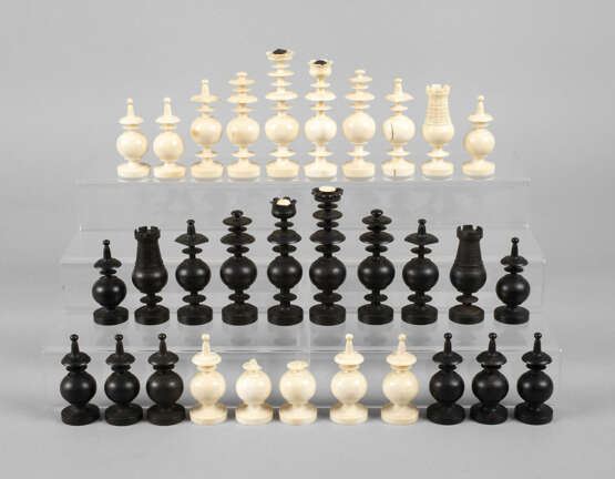 Feines Schachspiel Elfenbein - Foto 1