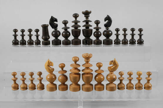 Konvolut Schachfiguren - Foto 1