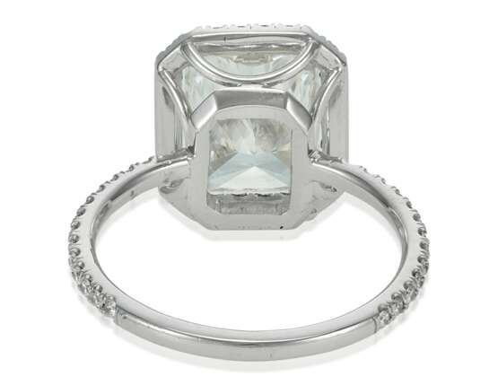 RECTANGULAR DIAMOND RING OF 3.03 CARATS WITH GIA REPORT - фото 3