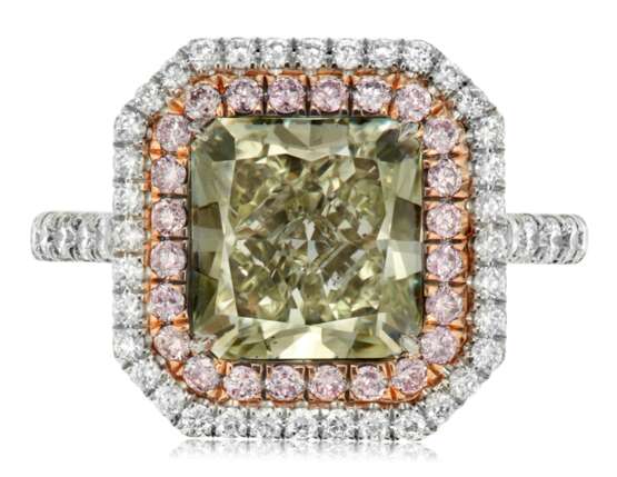 COLORED DIAMOND RING WITH GIA REPORT - photo 1