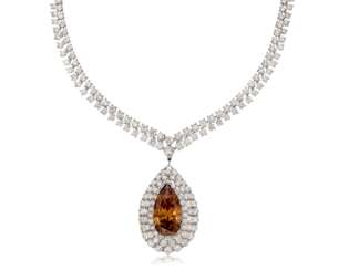 GRAFF COLORED DIAMOND AND DIAMOND NECKLACE WITH GIA REPORT