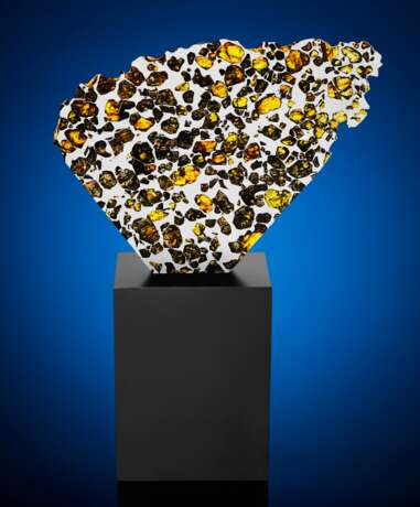 EXTRATERRESTRIAL GEMS IN A LARGE PARTIAL SLICE OF ESQUEL PALLASITE — THE MOST BEAUTIFUL OTHERWORLDLY SUBSTANCE KNOWN - photo 1