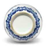 A BLUE AND WHITE OVOID 'FLORAL MEDALLION' VASE - photo 4