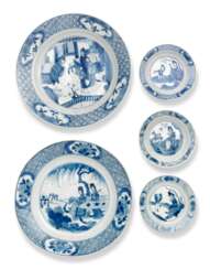 A GROUP OF FIVE BLUE AND WHITE 'FIGURAL' DISHES