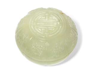 A LOBED PALE GREENISH-WHITE JADE BOX AND COVER