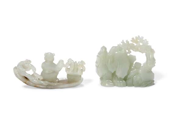 TWO WHITE JADE 'FIGURAL' CARVINGS - photo 2