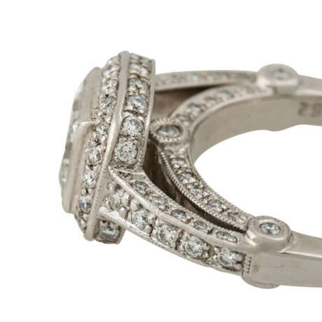 Ring mit Diamant im Prinzessschliff von ca. 1,52 ct (punziert) - Foto 5