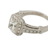 Ring mit Diamant im Prinzessschliff von ca. 1,52 ct (punziert) - photo 6