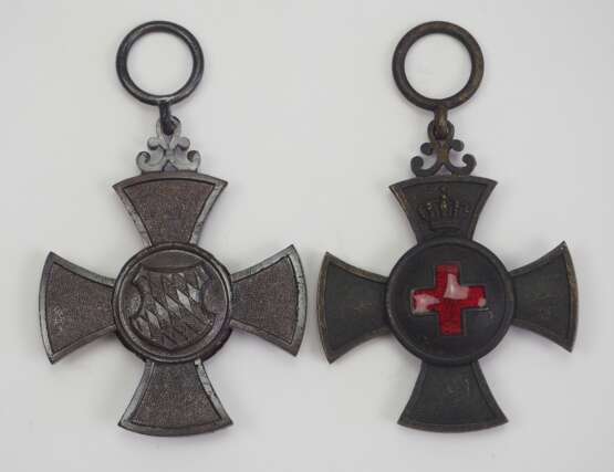 Bayern: Rotes Kreuz, Ehrenzeichen, in Bronze (bis 1918) - 2 Exemplare. - Foto 3