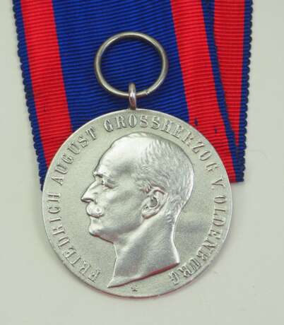 Oldenburg: Haus- und Verdienstorden des Herzogs Peter Friedrich Ludwig, Silberne Medaille. - Foto 1