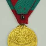 Türkei: Imtiyaz-Medaille, in Gold. - Foto 3