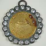 Türkei: Akkon Medaille, in Gold mit Diamanten. - фото 1