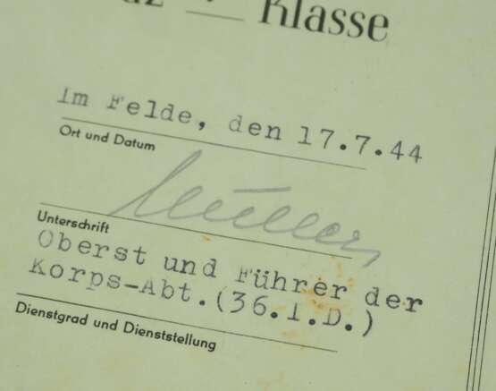 Eisernes Kreuz, 1939, 2. Klasse Urkunde für einen Obergefreiten der 3. (Fla)/ Pz.Jg.Abt. 36. - photo 2