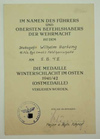 Medaille Winterschlacht im Osten Urkunde für einen Stabsgefreiten der 11./ Füs.Rgt. (mot.) Feldherrnhalle. - фото 1