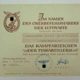 Flakkampfabzeichen der Luftwaffe Urkunde für einen Obergefreiten der 1./ schw. Flakabt. 447. - photo 1