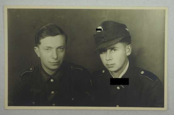 Foto zweier Brüder - Wehrmacht / SS. - photo 1