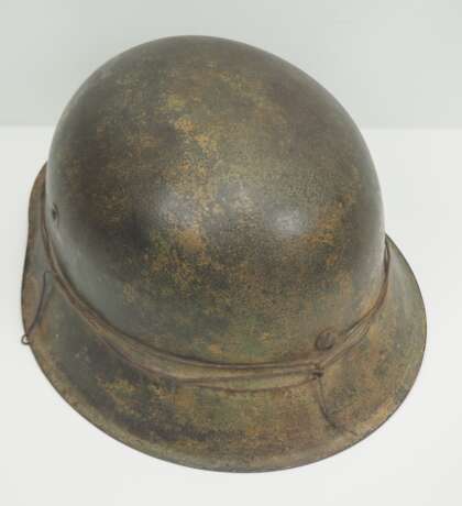 Wehrmacht: Stahlhelm M42 - getarnt. - photo 3