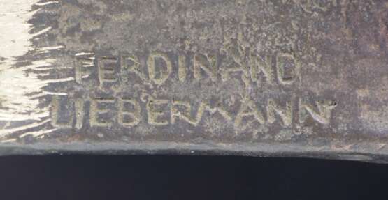 Ferdinand Liebermann: Adolf Hitler Bronze Porträt-Büste. - photo 5