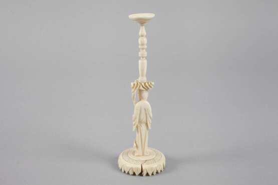 Two Ivory Carvings - photo 3