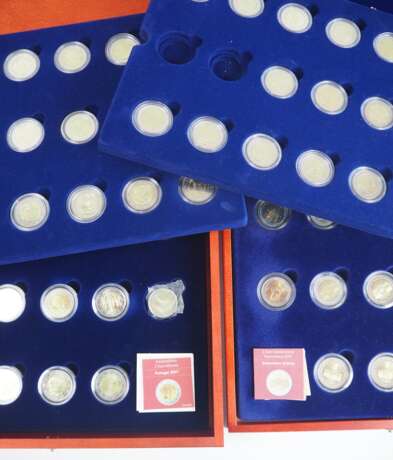 Euro: Sammlung 2 Euro Münzen. - photo 1