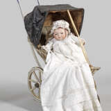 Bye-Lo-Baby von Grace Storey Putman mit Puppenkarre - photo 1